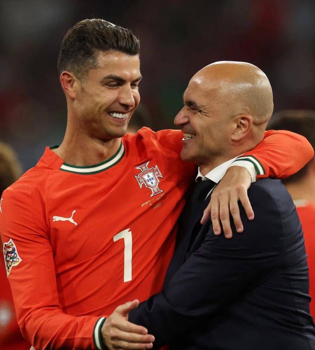 包含葡萄牙逆袭西班牙，瓦拉内建功的词条