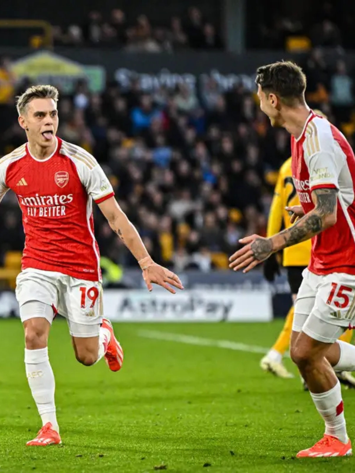 狼队遭遇失利，狼队领跑位置受到威胁