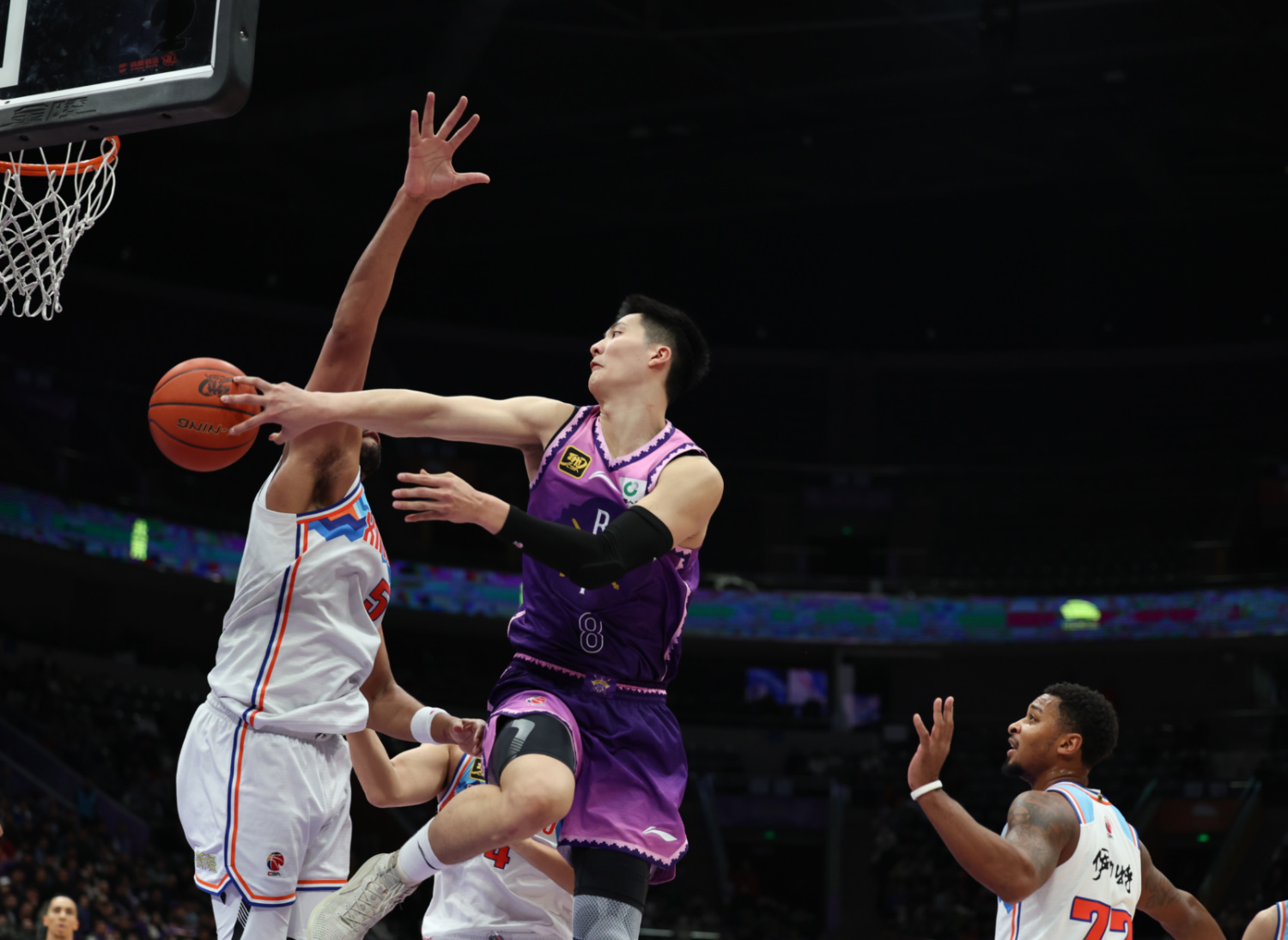 北控队在比赛中全力拼搏，最终取得胜利！的简单介绍