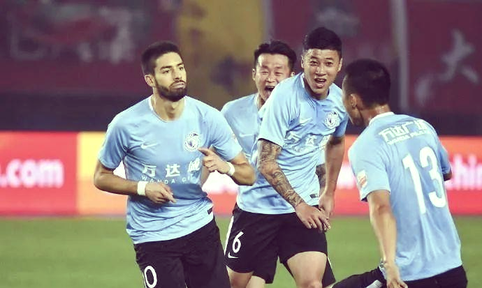 爱游戏官网-大连一方主场失利，需调整团队状态