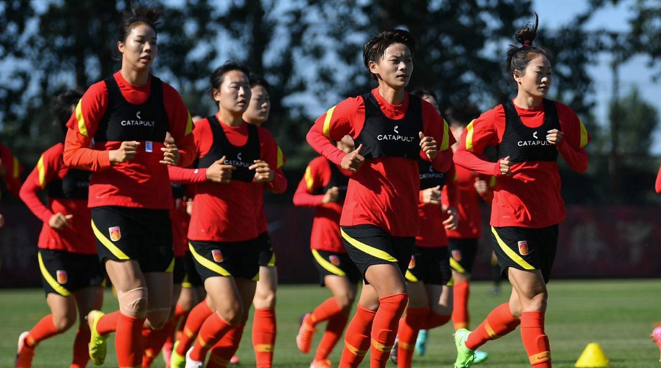 爱游戏亚洲官网-包含哥伦比亚女足名将复出，势必为球队增光添彩的词条