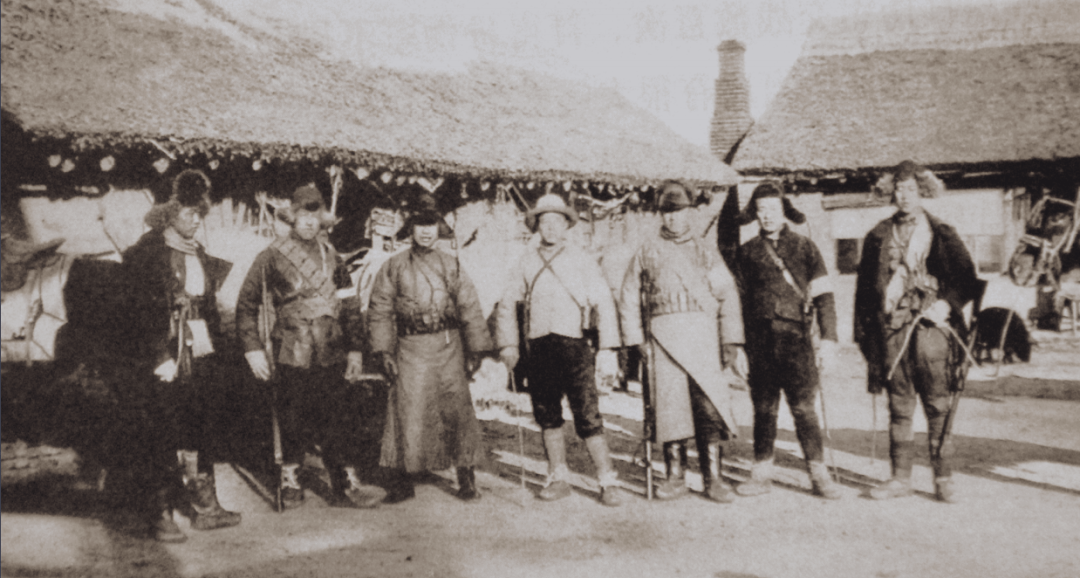 爱游戏官网网页版入口-日本队员顽强不屈，取得惊险胜利