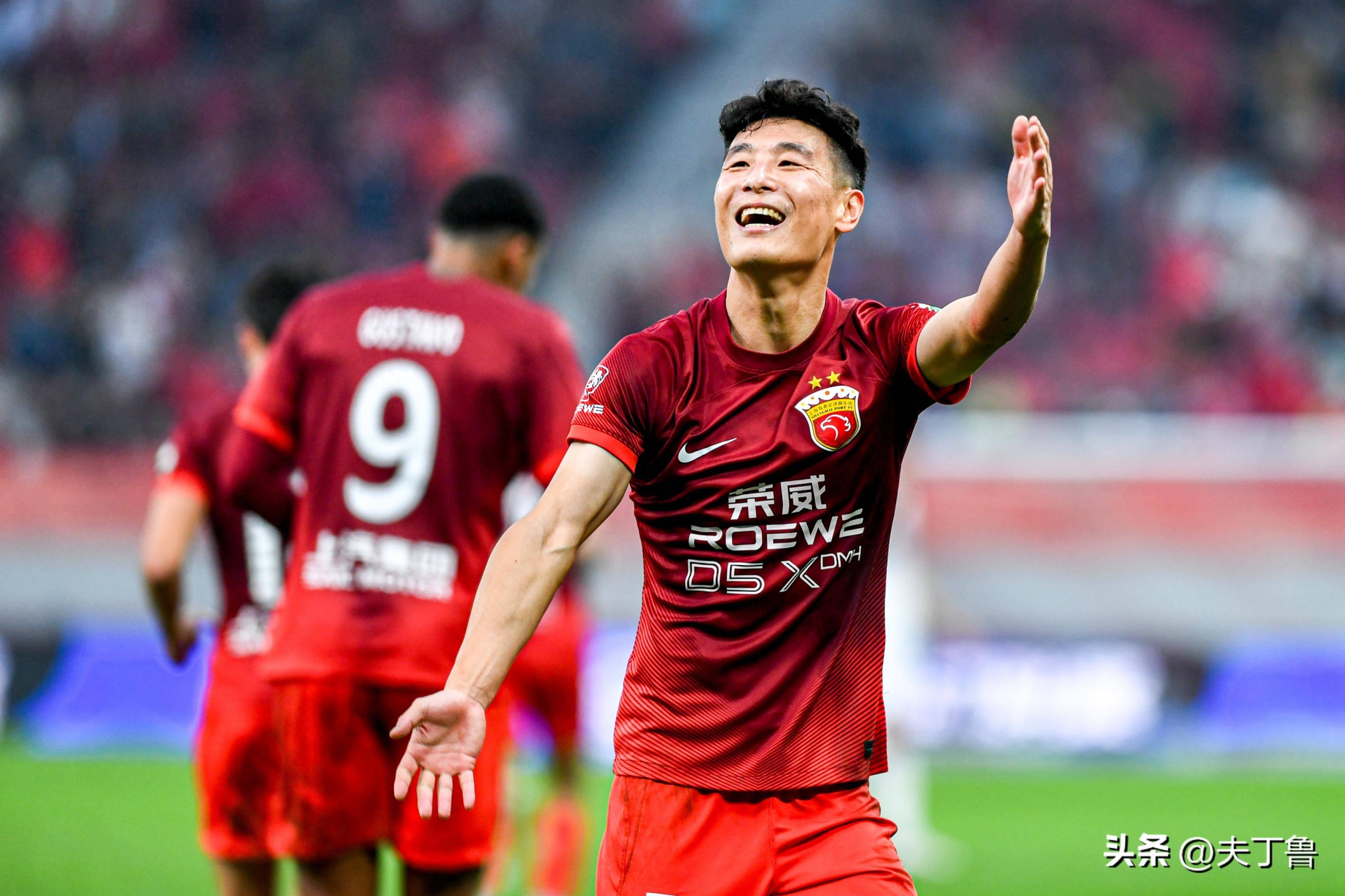 火爆场面！中超联赛球员实力抢眼