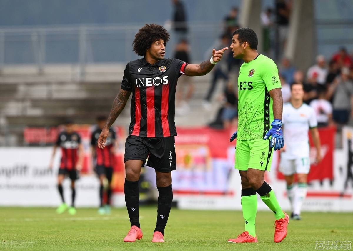 斯特拉斯堡客场战胜对手,取得关键胜利的简单介绍 斯特拉斯堡客场战胜对手,取得关键胜利的简单介绍