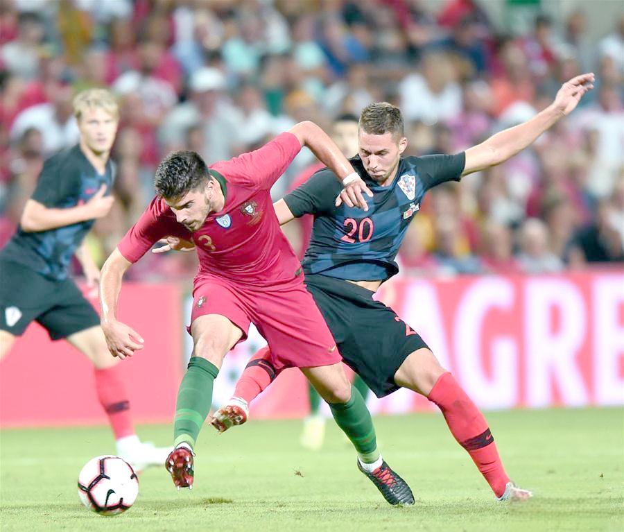 包含金州勇士迎战克罗地亚队,备受期待的对决即将上演的词条 包含金州勇士迎战克罗地亚队,备受期待的对决即将上演的词条