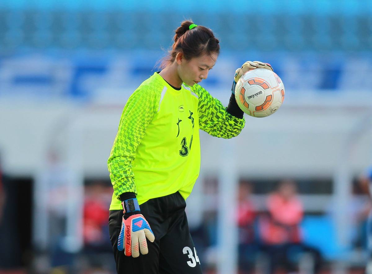 爱游戏官方登录入口-韩国队在比赛中克服困难取得胜利