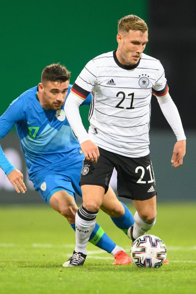 爱游戏体育官网-包含阿拉恰谈未来规划，欲实现德国足坛雄心的词条