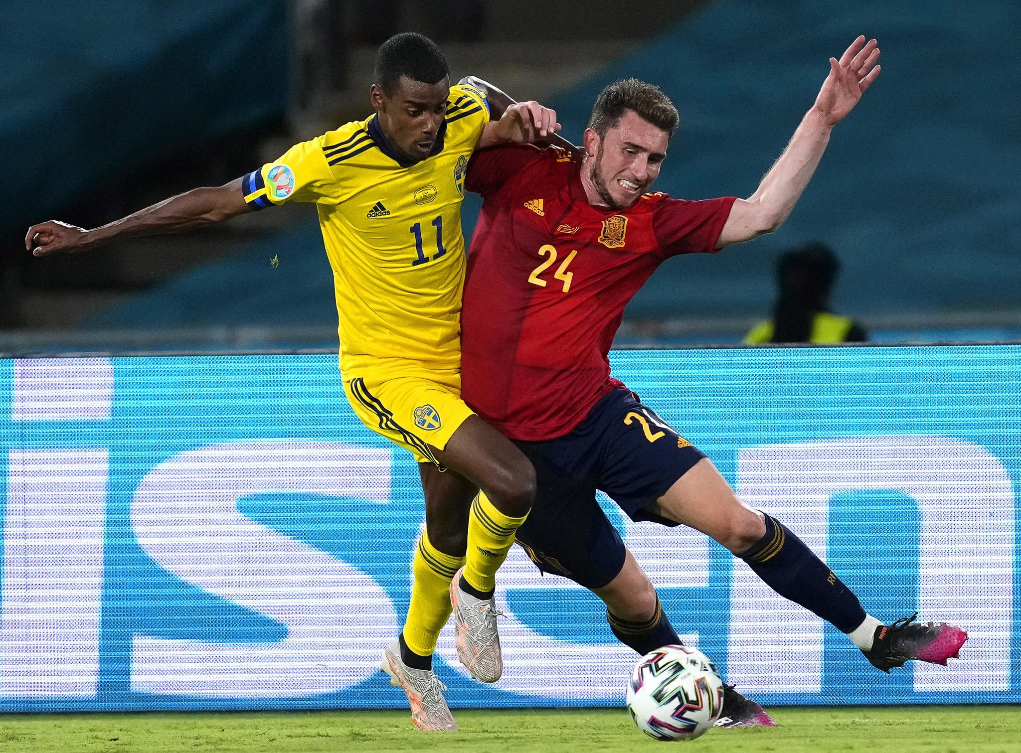 爱游戏中国官网-欧锦赛擂鼓前进，瑞典队勇夺胜利